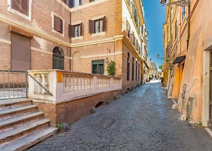 Ruins_design Loft 150 Mt From Colosseum *